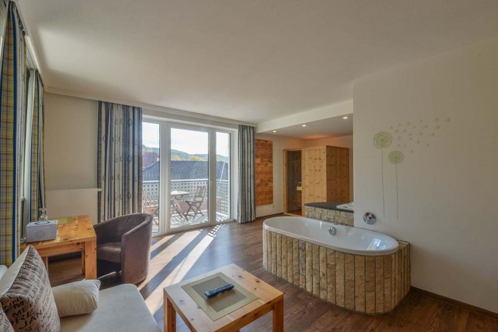 Hotel Gasthof Heckl Kinding Kültér fotó
